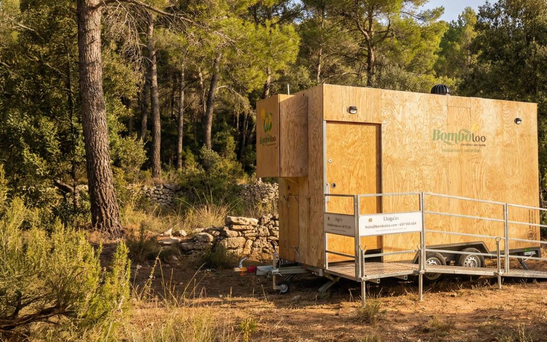 Alternatives als banys químics: solucions més sostenibles per a esdeveniments i espais sense aigua